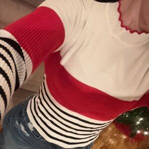 Zara Knit Cropped Women’s Sweater